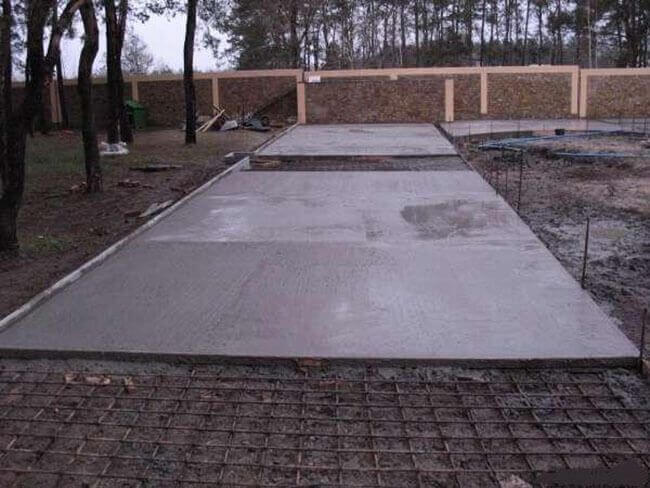 Тяжелый бетон используется для строительства дорог
