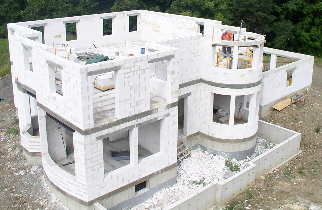 строительство дома из керамических блоков своими руками 