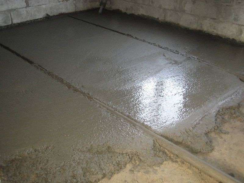 При какой температуре можно заливать бетонную стяжку