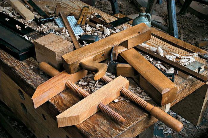 какие инструменты плотника 