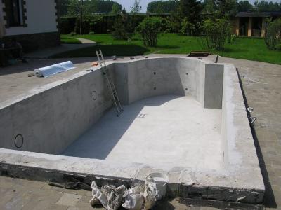 Технология строительства бетонного бассейна для дачи своими руками