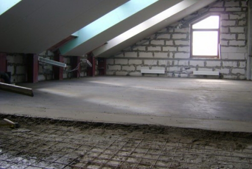 Как правильно залить бетонный пол