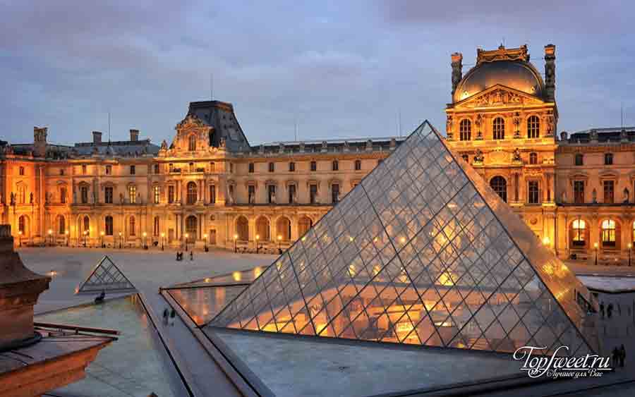 Пирамида Лувра, Самые красивые здания из стекла