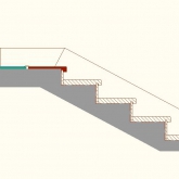 Монтаж деревянной лестницы на бетонное основание