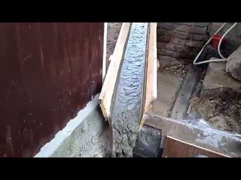 Заливка бетона по лотку