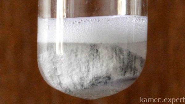 Мрамор в соляной кислоте