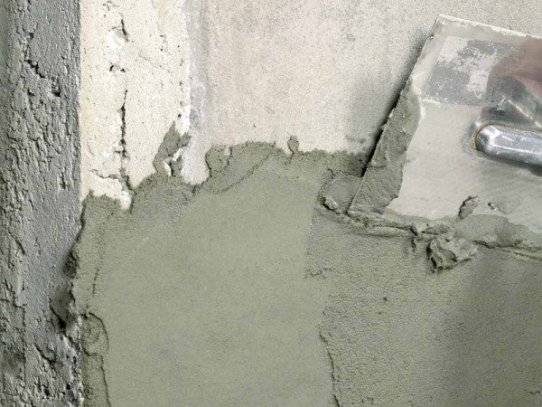 Оштукатуривание бетона после грунтования своими руками