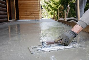 Как железнить отмостку из бетона вокруг дома